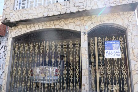 Casa para alugar com 501m², 1 quarto e sem vagaFachada