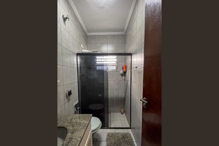 Casa à venda com 90m², 2 quartos e 2 vagasBanheiro