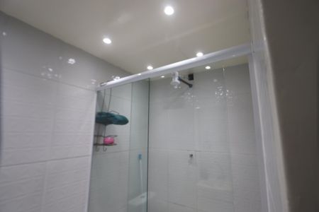 Casa à venda com 320m², 4 quartos e 4 vagasBanheiro de Baixo - Casa 2