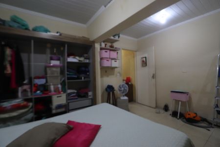 Casa à venda com 320m², 4 quartos e 4 vagasSuíte - Casa 1