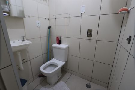 Casa à venda com 320m², 4 quartos e 4 vagasLavabo - Casa 1