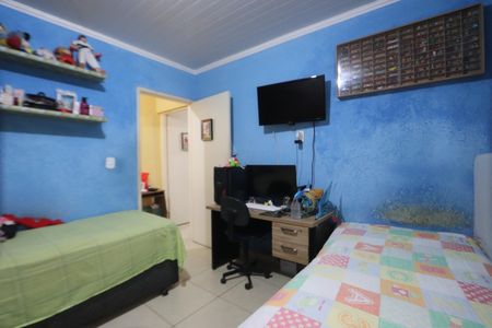 Casa à venda com 320m², 4 quartos e 4 vagasQuarto 2 - Casa 1