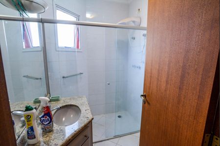 Apartamento à venda com 102m², 3 quartos e 2 vagas Apartamento à venda com 102m², 3 quartos e 2 vagasBanheiro da Suíte