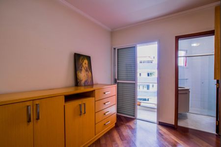 Apartamento à venda com 102m², 3 quartos e 2 vagas Apartamento à venda com 102m², 3 quartos e 2 vagasQuarto Suíte