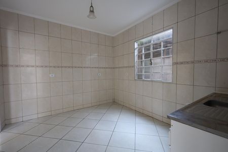 Casa para alugar com 55m², 3 quartos e 1 vagaCozinha