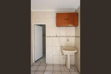 Casa para alugar com 55m², 3 quartos e 1 vagaÁrea de Serviço