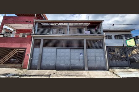 Casa para alugar com 55m², 3 quartos e 1 vagaFachada