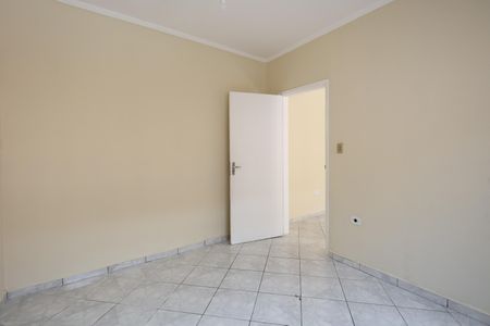 quarto 1 de casa para alugar com 3 quartos, 55m² em Vila Franca, São Paulo