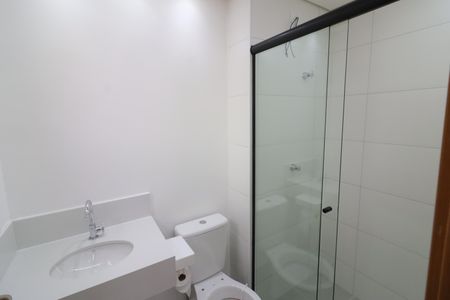 Banheiro de apartamento para alugar com 1 quarto, 25m² em Centro, Osasco