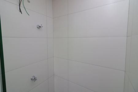 Banheiro de apartamento para alugar com 1 quarto, 25m² em Centro, Osasco