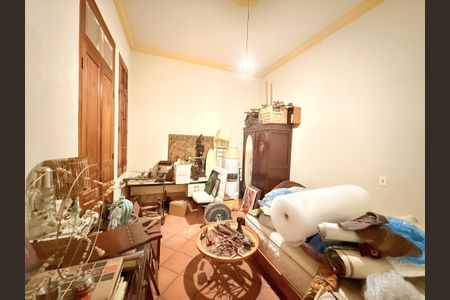 Casa à venda com 398m², 3 quartos e 4 vagasQuarto