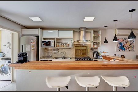 Casa de condomínio à venda com 180m², 3 quartos e 3 vagasCozinha