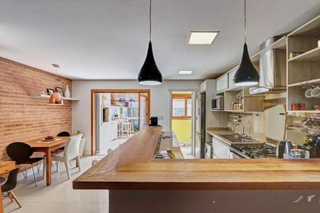 Casa de condomínio à venda com 180m², 3 quartos e 3 vagasCozinha