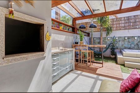 Casa de condomínio à venda com 180m², 3 quartos e 3 vagasCozinha