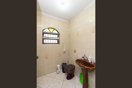 Casa à venda com 300m², 3 quartos e 3 vagas Casa à venda com 300m², 3 quartos e 3 vagasBanheiro 2