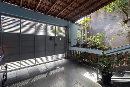 Casa à venda com 300m², 3 quartos e 3 vagas Casa à venda com 300m², 3 quartos e 3 vagasGaragem