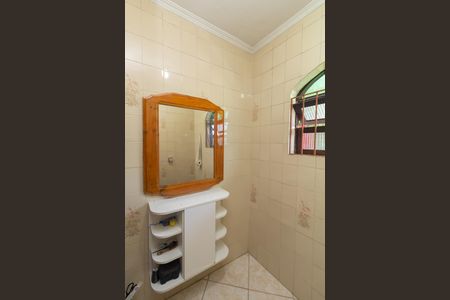 Casa à venda com 300m², 3 quartos e 3 vagas Casa à venda com 300m², 3 quartos e 3 vagasBanheiro 2