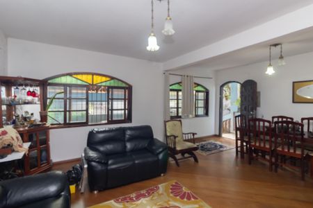 Sala de casa para alugar com 3 quartos, 300m² em Jardim Pedro José Nunes, São Paulo