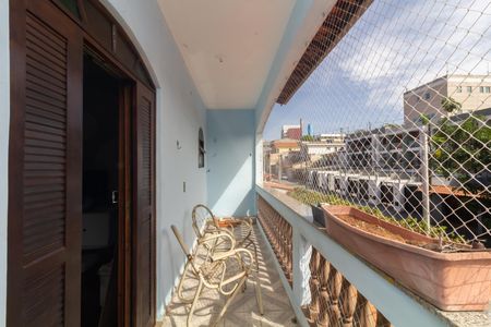 Sacada de casa à venda com 3 quartos, 300m² em Jardim Pedro José Nunes, São Paulo