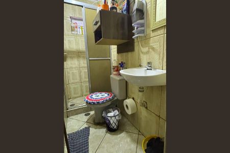 Casa à venda com 76m², 3 quartos e 2 vagasBanheiro da Suíte 