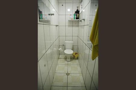 Casa à venda com 76m², 3 quartos e 2 vagasárea de convivência ( cozinha) 