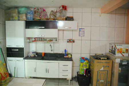 Casa à venda com 76m², 3 quartos e 2 vagasárea de convivência ( cozinha) 