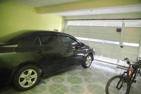Casa à venda com 76m², 3 quartos e 2 vagasGaragem 