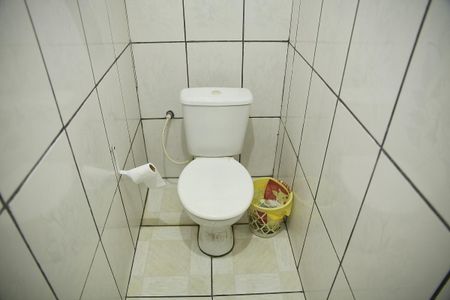 Casa à venda com 76m², 3 quartos e 2 vagasárea de convivência ( cozinha) 