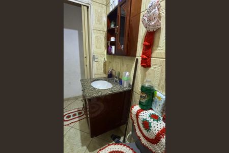 Casa à venda com 76m², 3 quartos e 2 vagasBanheiro Social 