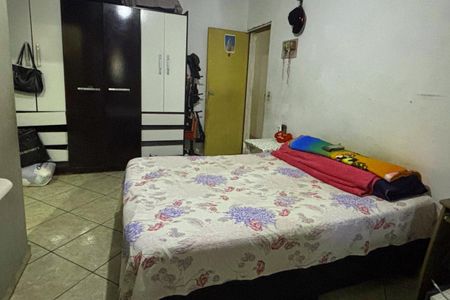 Casa à venda com 76m², 3 quartos e 2 vagasSuíte 