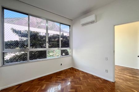 Sala de apartamento para alugar com 2 quartos, 88m² em Copacabana, Rio de Janeiro