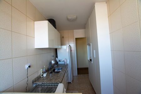 Apartamento à venda com 57m², 2 quartos e 1 vagaCozinha