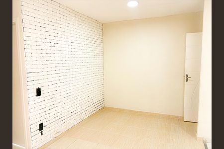 Sala de apartamento para alugar com 2 quartos, 44m² em Campo Grande, Rio de Janeiro