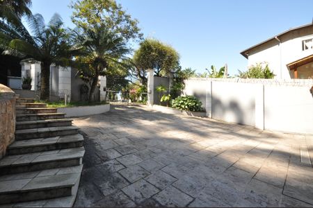 Garagem de casa à venda com 4 quartos, 510m² em Sítio Barrocada, São Paulo