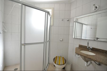 Casa à venda com 510m², 4 quartos e 6 vagasBanheiro de serviço