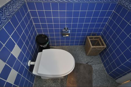 Casa à venda com 510m², 4 quartos e 6 vagasBanheiro da Suíte 2