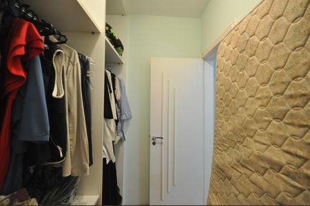 Casa à venda com 510m², 4 quartos e 6 vagasCloset