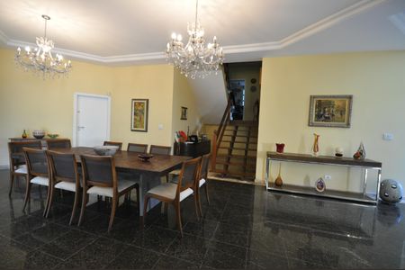 Casa à venda com 510m², 4 quartos e 6 vagasSala de Jantar