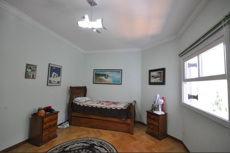 Casa à venda com 510m², 4 quartos e 6 vagasSuíte 3