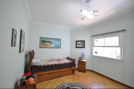 Casa à venda com 510m², 4 quartos e 6 vagasSuíte 3