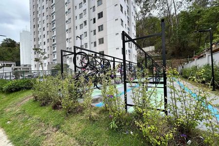 Apartamento à venda com 39m², 2 quartos e sem vagaÁrea externa