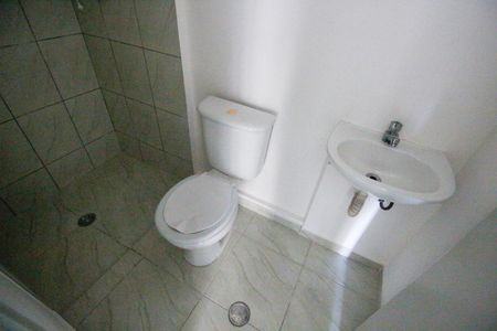 Apartamento para alugar com 79m², 2 quartos e 2 vagasBanheiro