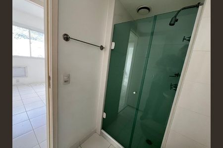Apartamento à venda com 65m², 2 quartos e 1 vaga