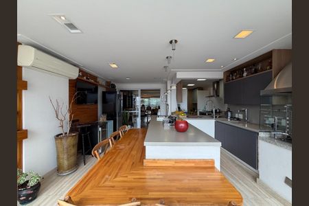 Apartamento à venda com 284m², 3 quartos e 4 vagas