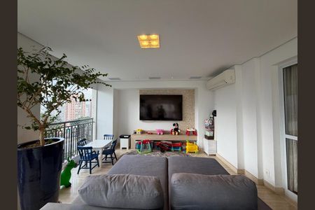 Apartamento à venda com 284m², 3 quartos e 4 vagas