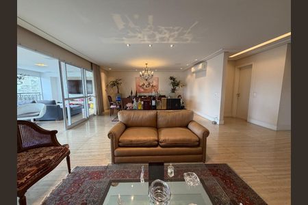 Apartamento à venda com 284m², 3 quartos e 4 vagas