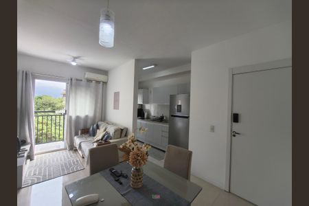 Apartamento à venda com 2 quartos, 45m² em Taquara, Rio de Janeiro