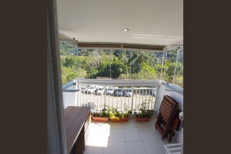 Apartamento à venda com 74m², 3 quartos e 2 vagas