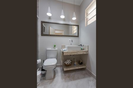 Apartamento à venda com 87m², 3 quartos e sem vagaBanheiro