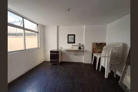 Apartamento à venda com 64m², 1 quarto e 1 vaga